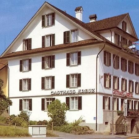 Hotel Gasthaus Zum Kreuz à Lucerne Extérieur photo