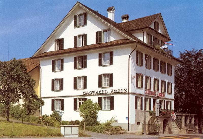 Hotel Gasthaus Zum Kreuz à Lucerne Extérieur photo