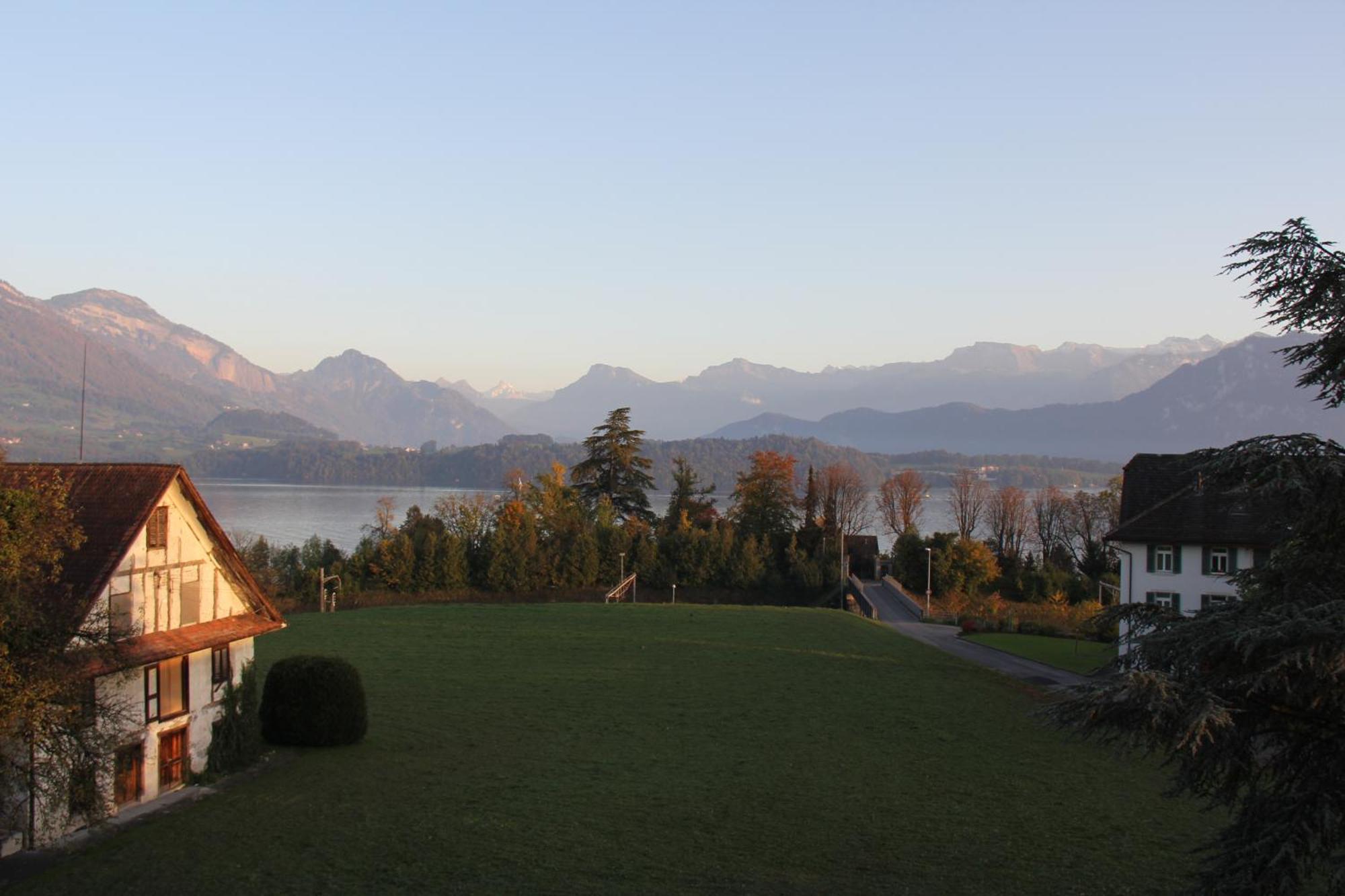 Hotel Gasthaus Zum Kreuz à Lucerne Extérieur photo